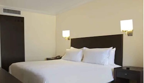 Junior Suite (1 King)