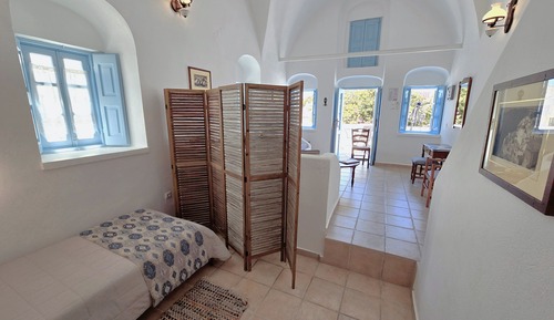 Traditional Apartment (Triple)