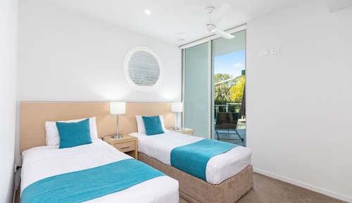 2 Bedroom Pool Side Apartment