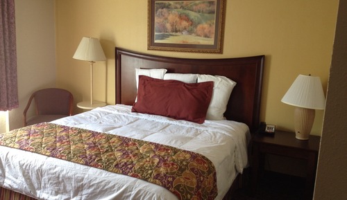 Standard Room, 1 King Bed