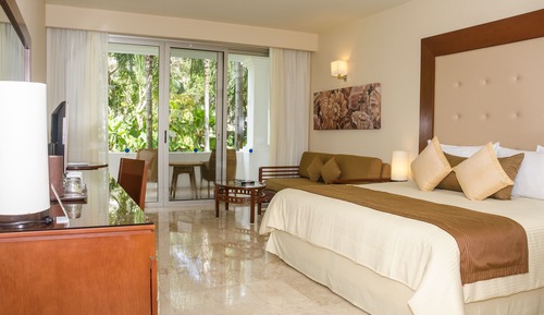 Deluxe Room, Garden View