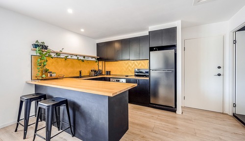 Deluxe Apartment