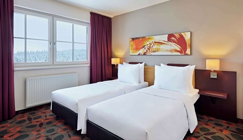 Room, 2 Twin Beds (Forest View)