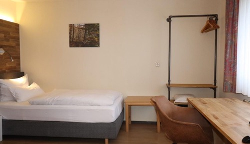 Economy Twin Room