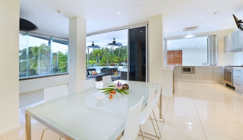 Sun Deck 2 Bedroom Apartment