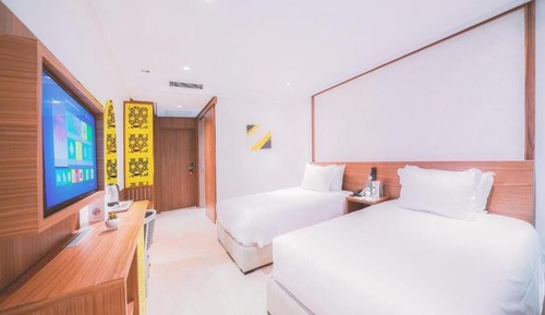 Superior Twin Room