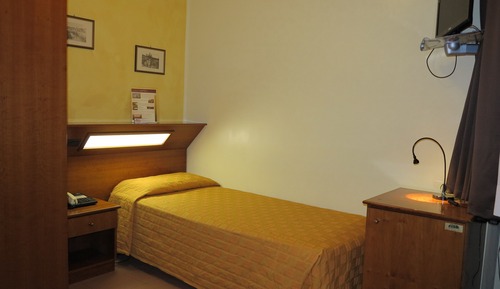 Small Single Room
