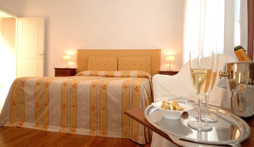 Luxury Suite, 2 Bedrooms, Canal View