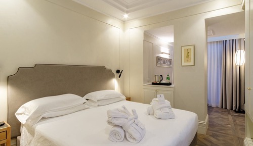 Premium Room, Annex Building