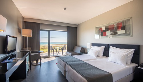 Twin Room, Sea View (Extra Bed, 2 Adults + 1 Child)