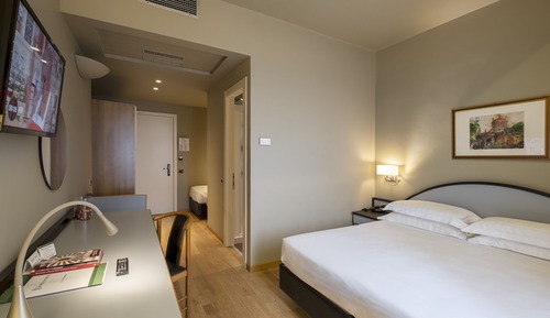 Classic Double or Twin Room