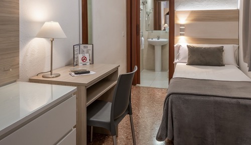 Standard Single Room