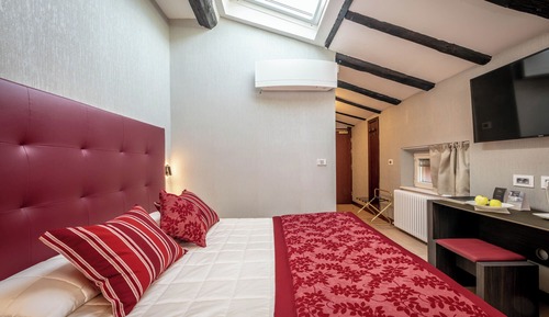 Double Loft Room