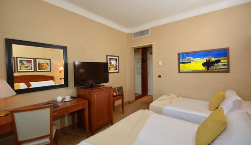 Triple Room