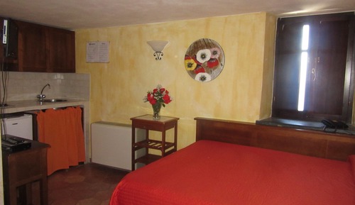 Studio with French Bed A2f