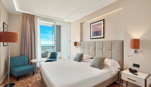 Double Room, Balcony, Sea Facing