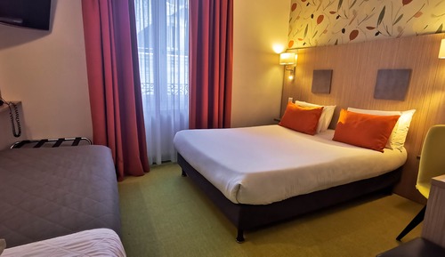 Superior Triple Room (Climatisée)