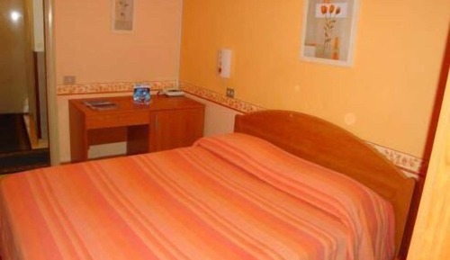 Classic Double or Twin Room