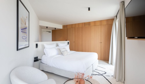 Junior Suite, Balcony, Partial Sea View
