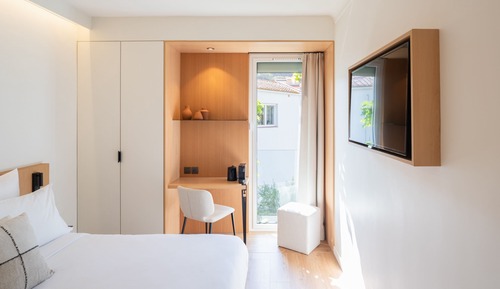 Double Room Garden Side
