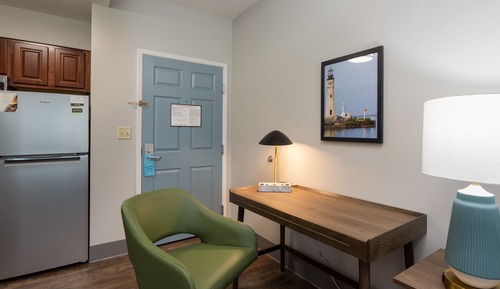Studio Suite, Kitchen