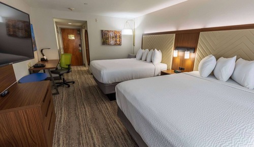 Room, 2 Queen Beds, Accessible, Non Smoking