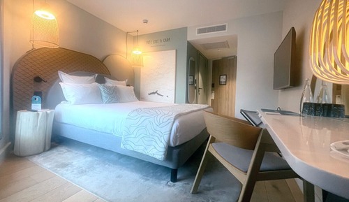 Classic Room, 1 Queen Bed, Non Smoking