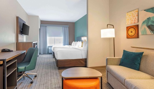 Suite, Multiple Beds, Accessible, Non Smoking