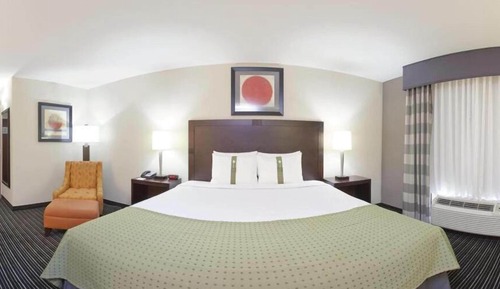 Standard Room, 1 King Bed