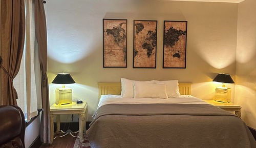 Junior Suite, 1 King Bed (Adults Only )
