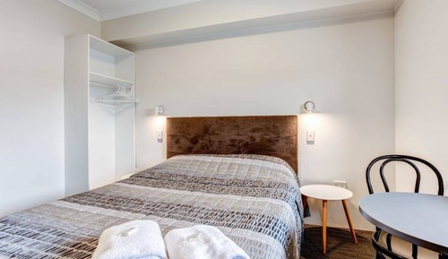 1 Bedroom Unit
