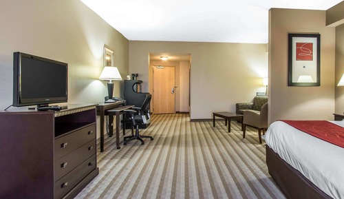 Suite, 2 Queen Beds, Accessible, Non Smoking