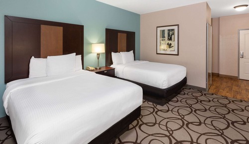 Room, 2 Queen Beds, Non Smoking (Mobility Accessible)