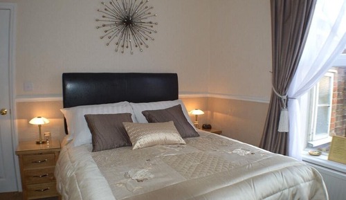 Standard Double Room, Ensuite (1st Floor)