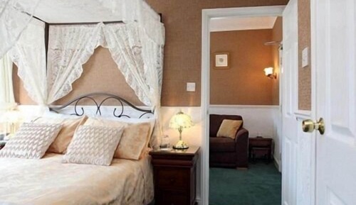 Family Suite, Ensuite (1st Floor)