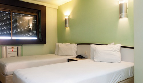 Classic Acessibilidade Uma Cama de Casal