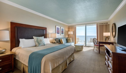 Deluxe Room, 1 King Bed, Accessible, Ocean View (Roll-in Shower)