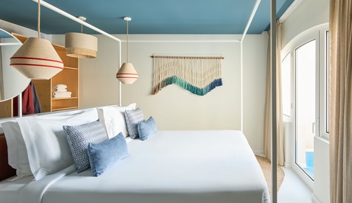 Premium Room