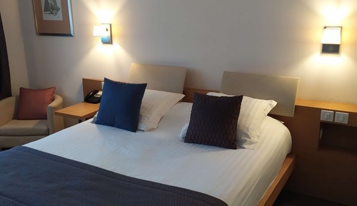 Standard Room, 1 Queen Bed, Non Smoking