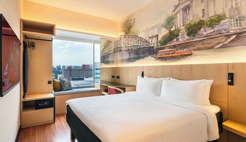 Deluxe Room, 1 Queen Bed