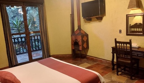 Superior Suite, 1 King Bed