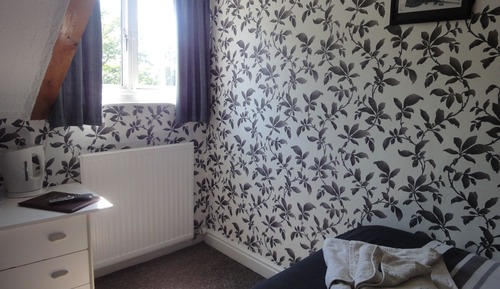 Single Room, Private Bathroom (Second Floor)