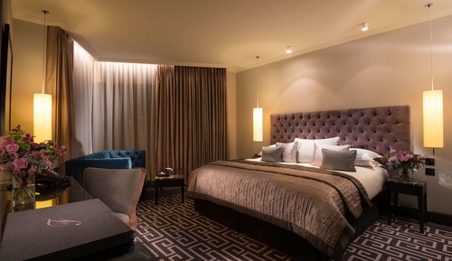 Superior Room, 1 King Bed