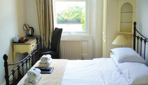 Basic Double Room Single Use, 1 Double Bed