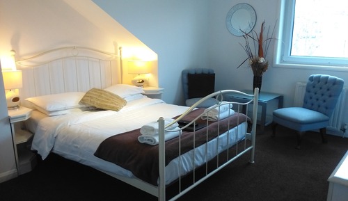 Large Double Room