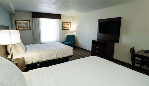 Suite, 1 King Bed, Smoking