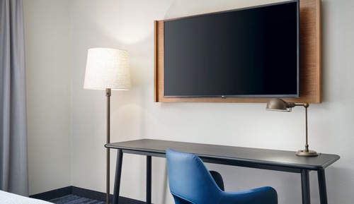 Room, 1 King Bed (Hearing Accessible)