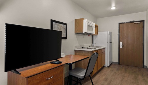 Suite, 2 Queen Beds, Accessible, Non Smoking (Efficiency)