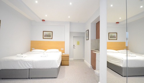 Studio, Ensuite (Twin Lower Floor)