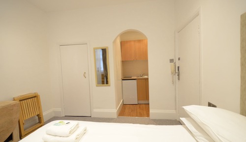 Comfort Studio, Ensuite (Basement Triple Studio)